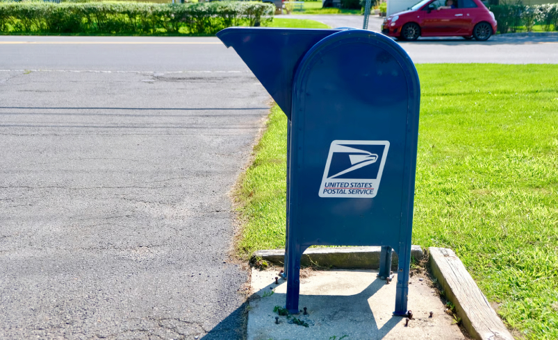 How to Rent a Private Mailbox in Chicago Land